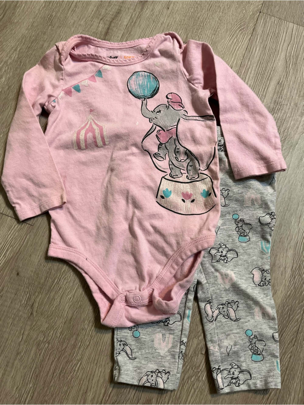 Disney Pink Dumbo Long-Sleeve Bodysuit with Gray Printed Ruffle Leggings